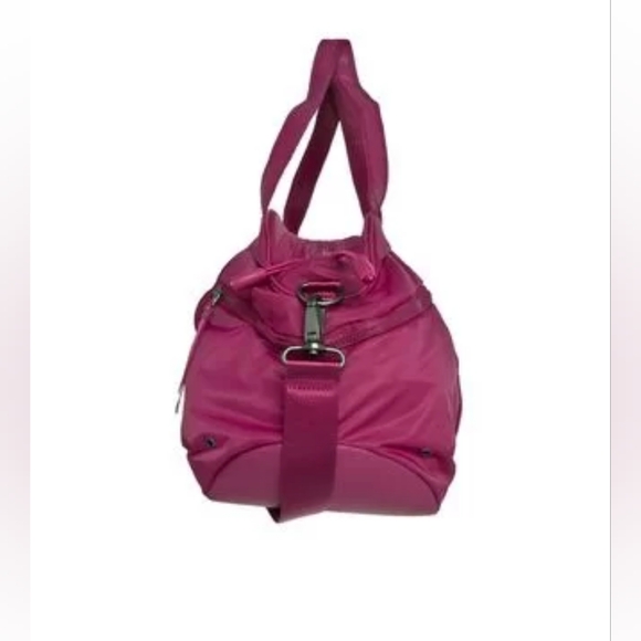 Nike Gym/ Duffel Bag - Picture 3 of 9